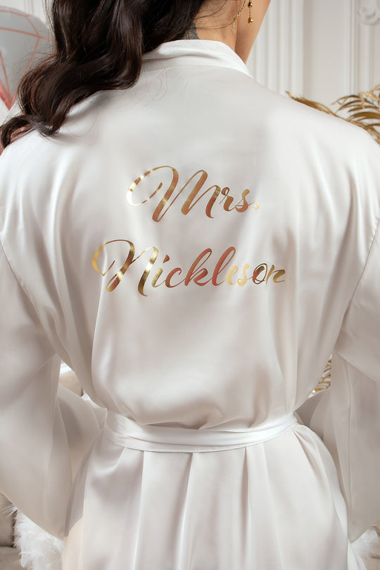 Mrs Bridal Personalized White Feathers Robe