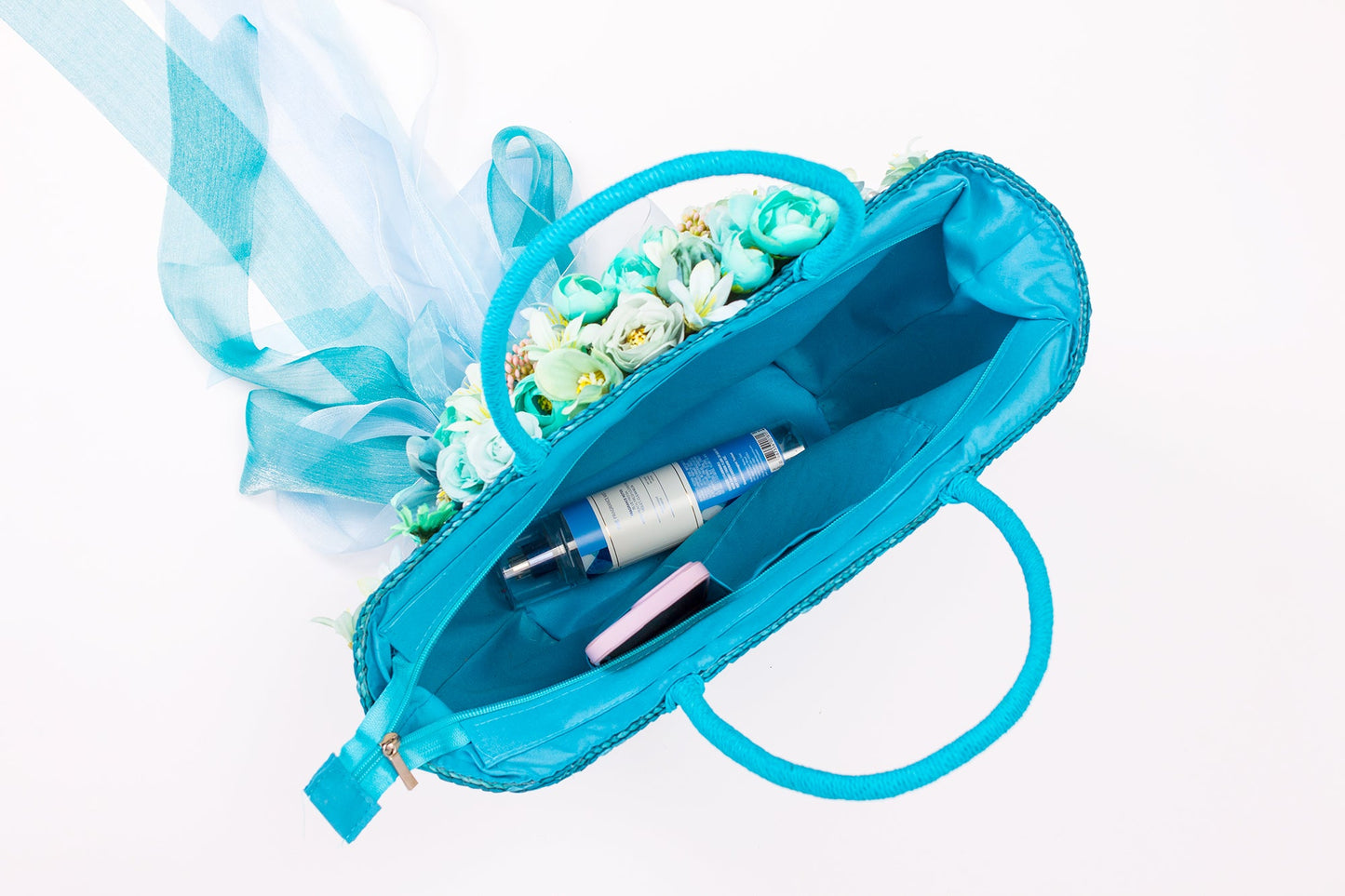 Bridal Straw Bag and Matching Hat with Flowers