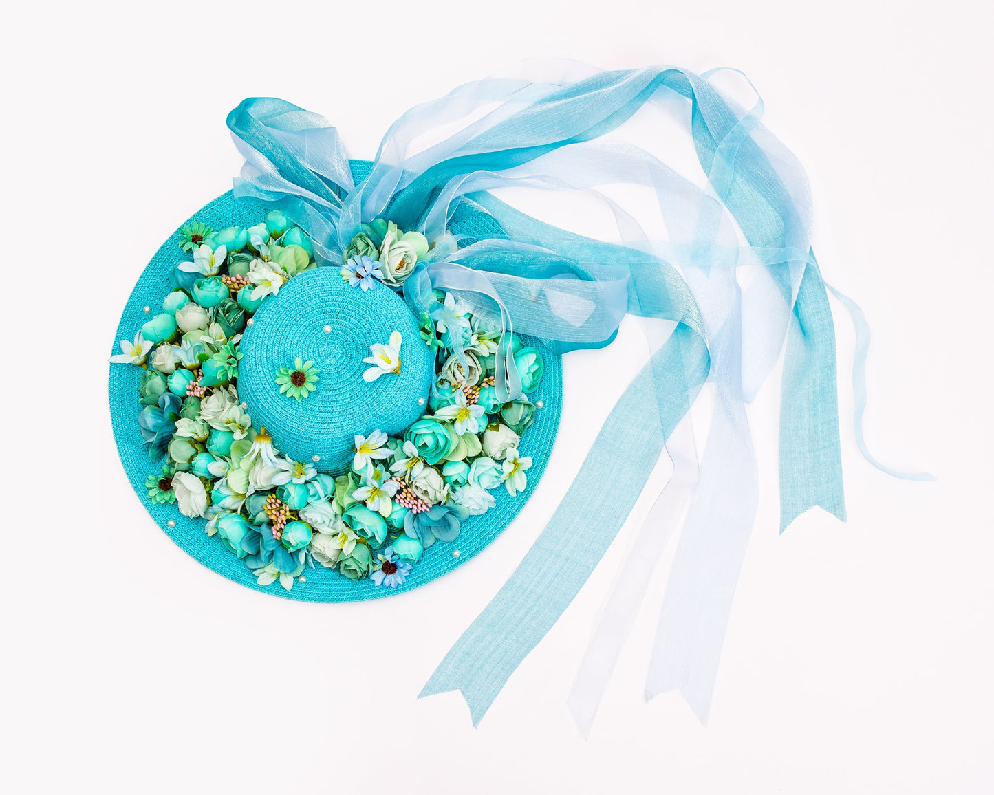 Bridal Straw Bag and Matching Hat with Flowers