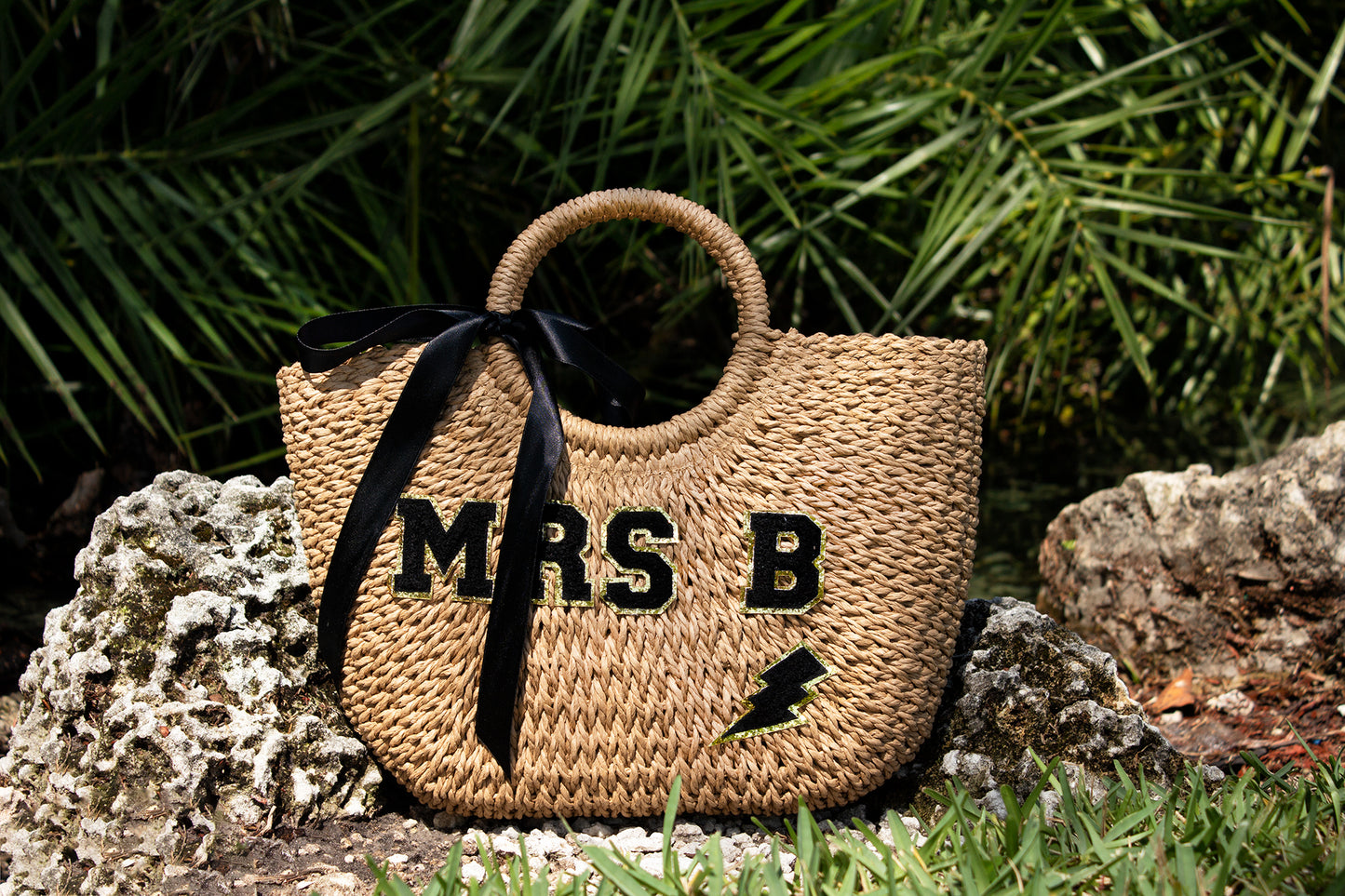 Bridal Mrs. Custom Beach Straw Bag - fluffy patches