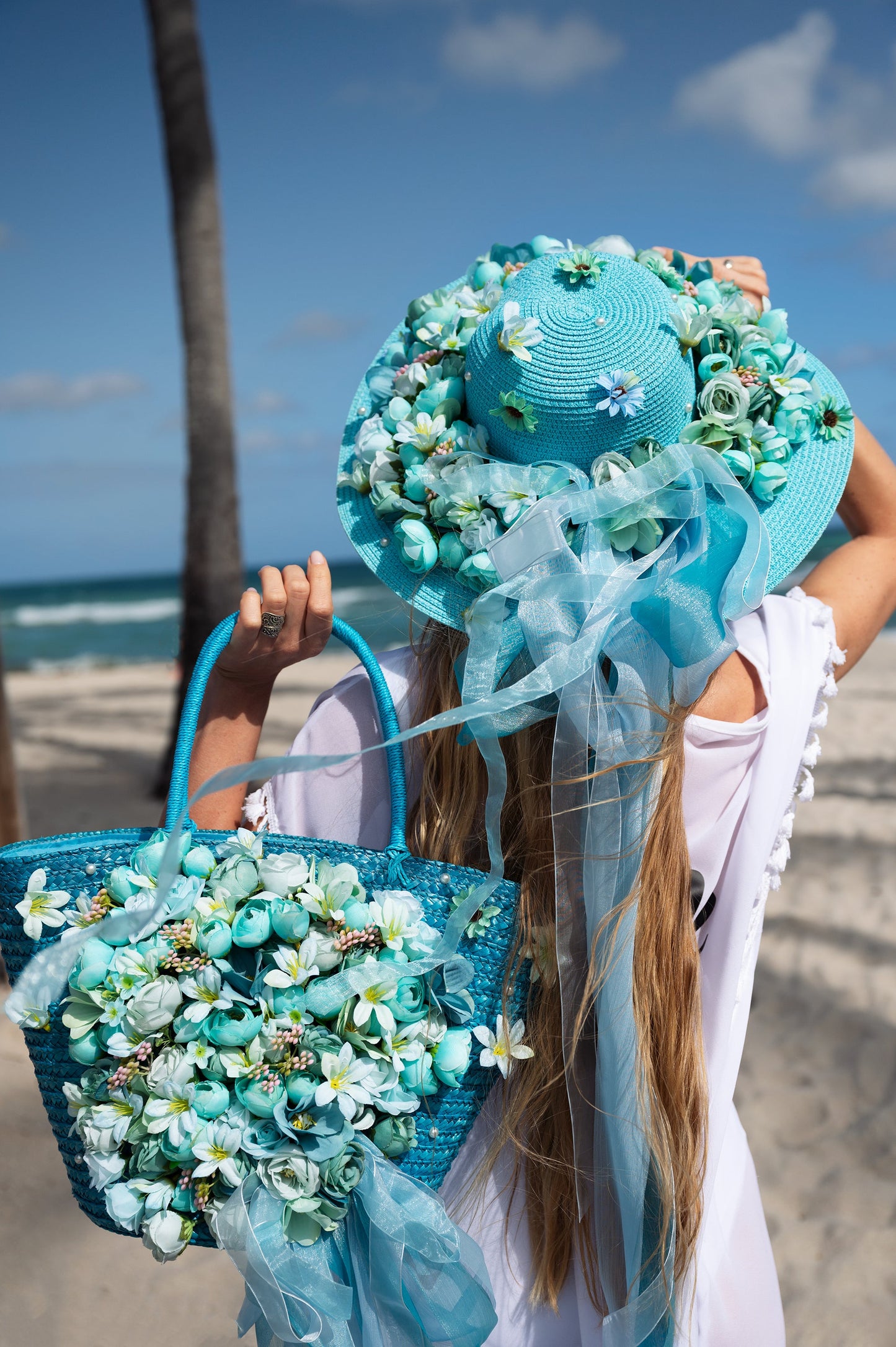 Bridal Straw Bag and Matching Hat with Flowers