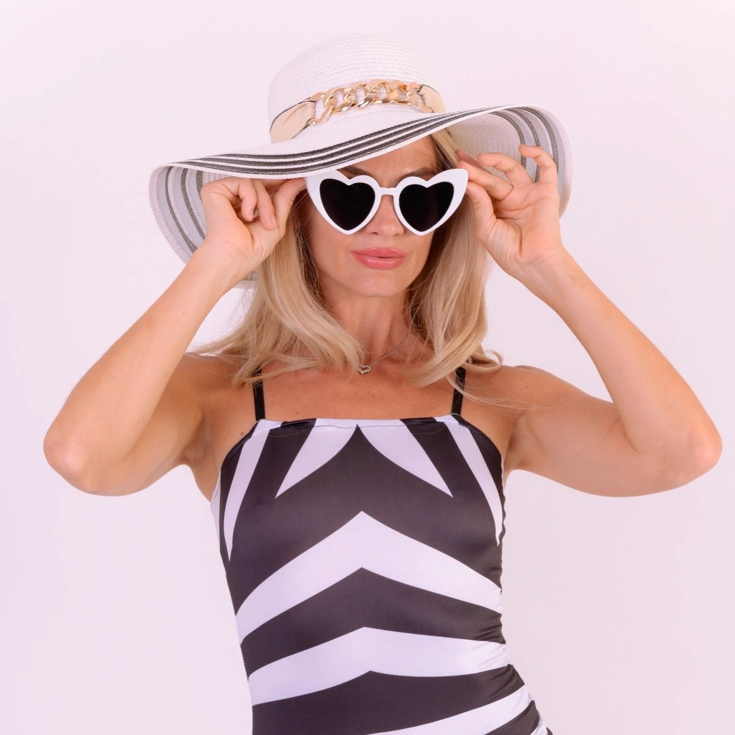 Heart Sun Glasses Barbie Style