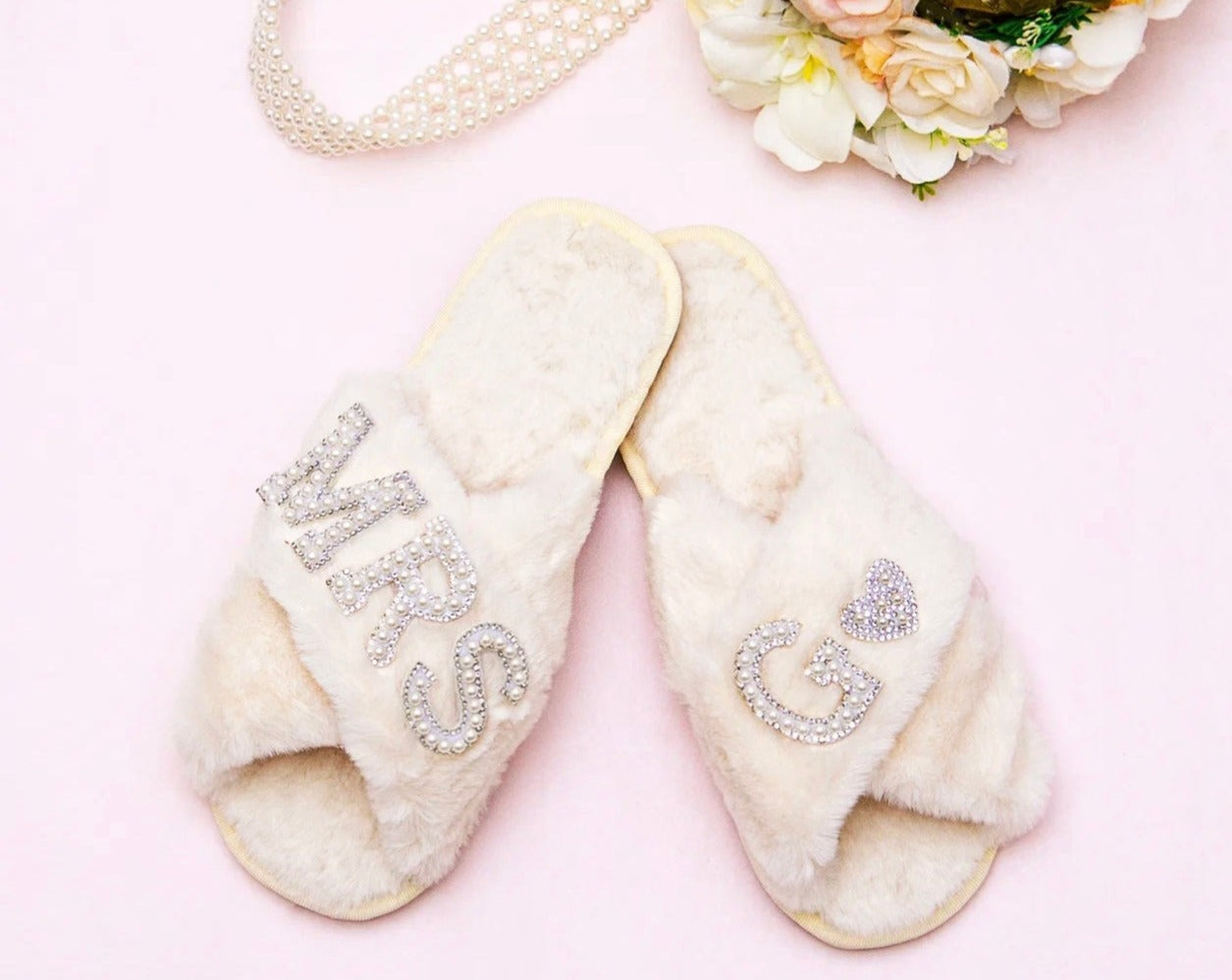 Mrs Pearls Fluffy Cross Slippers