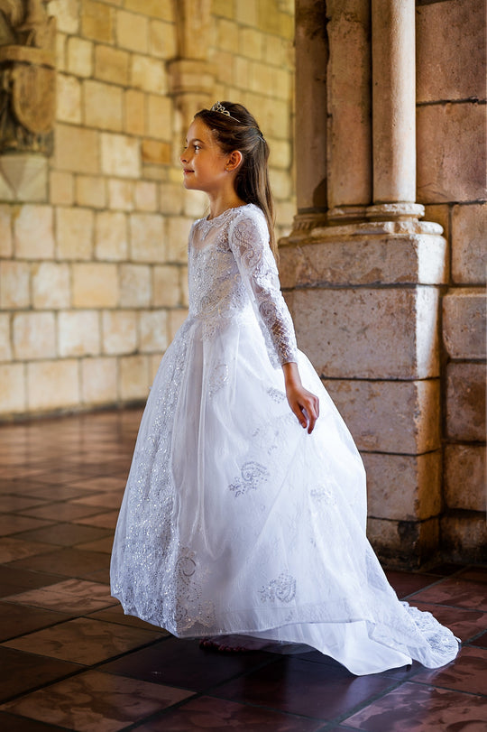 Elegant Flower Girls Dresses Long Sleeves Lace Appliques