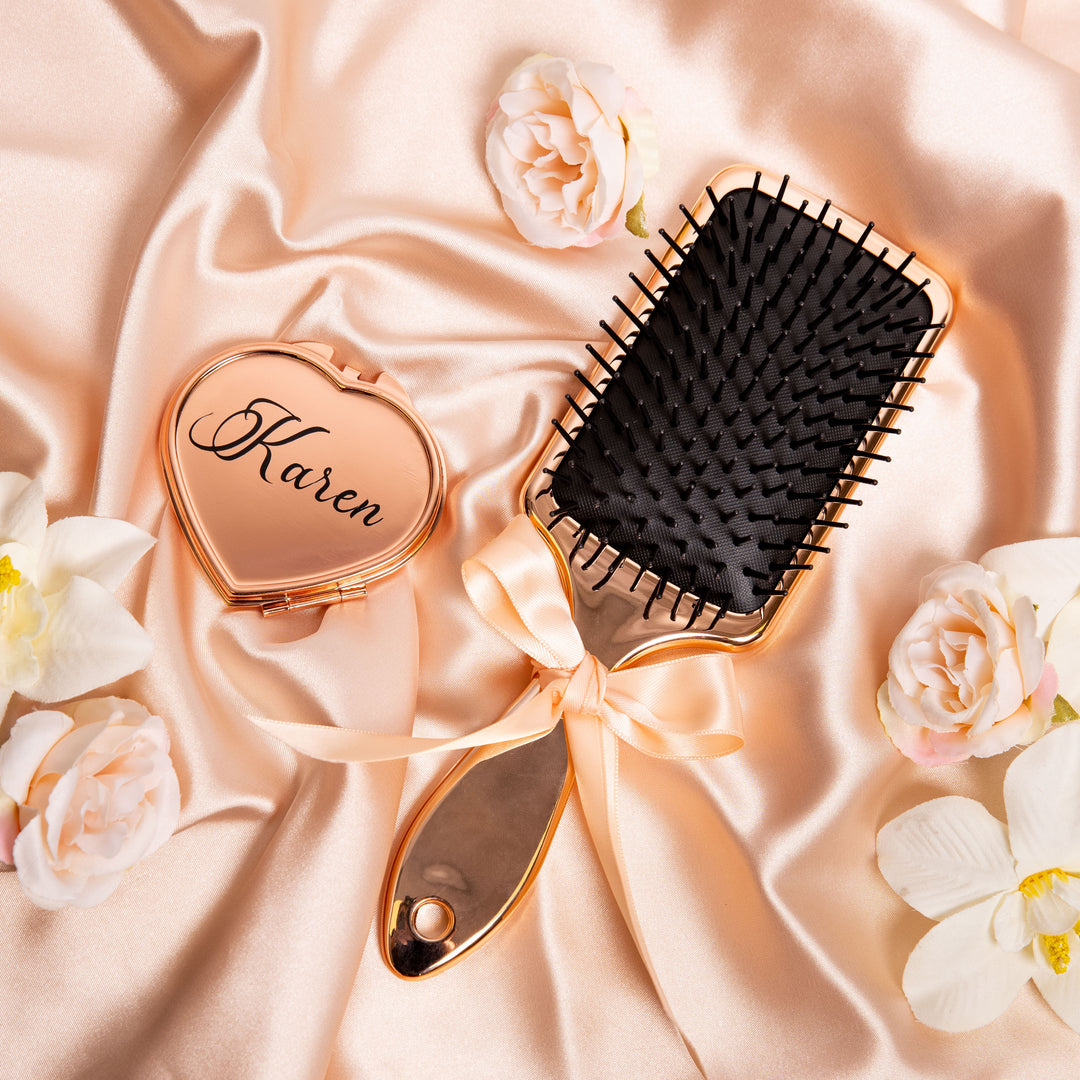 Miss Quince Gift Set: Hair Brush + Mirror