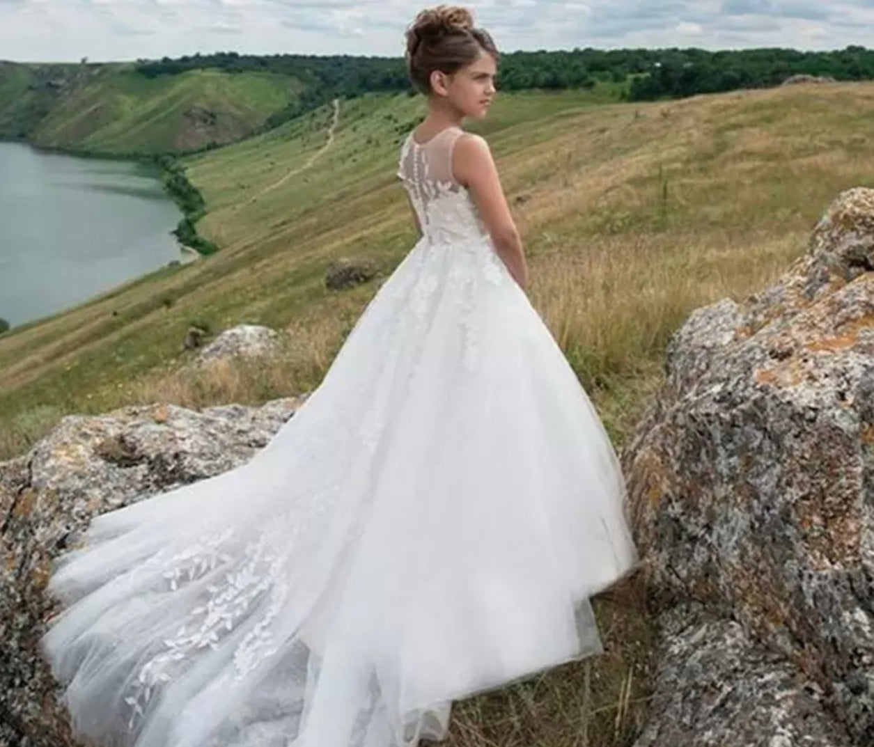 1st communion dresses near me Girls Off-White Lace Dress with Beaded Waist & Bow Back Off White / 7.5 etc.) are available for purchase upon request and not included in this listing unless otherwise stated. First Holy Communion Dress |