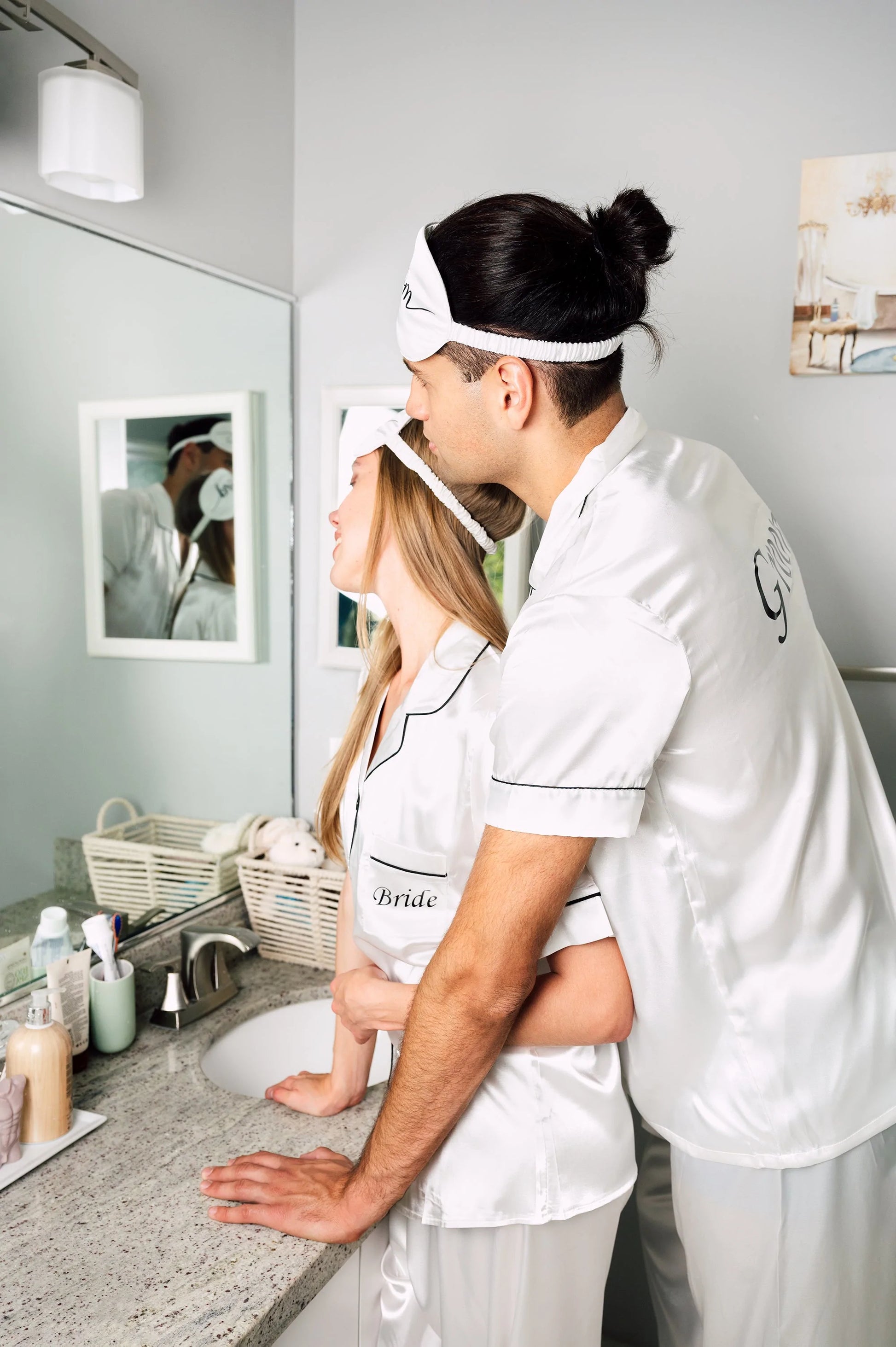 Bride and Groom Satin Pajama Sets for Couple Short Sleeves +