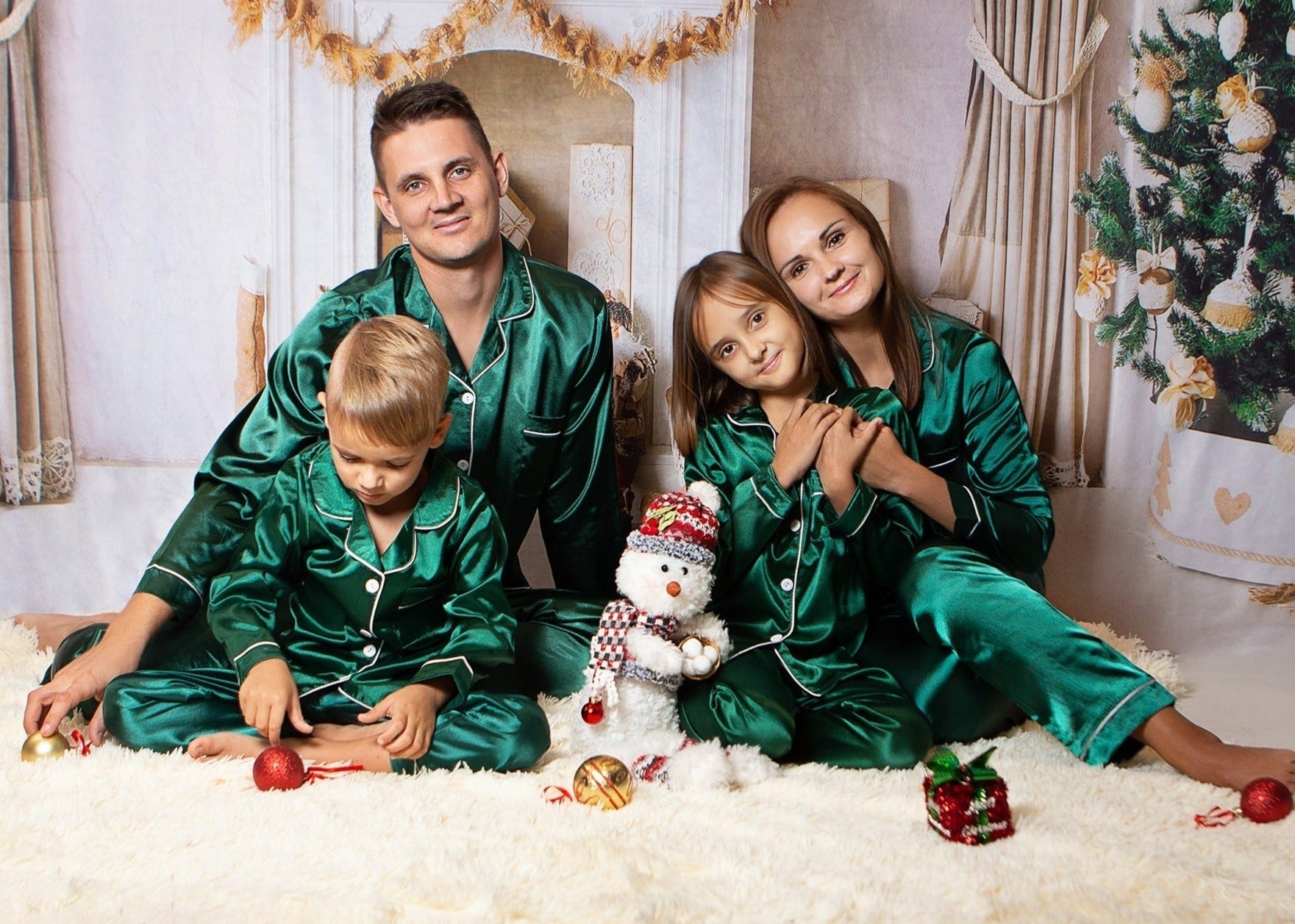 Christmas Family Matching Satin Pajama Sets Long Sleeves + 
