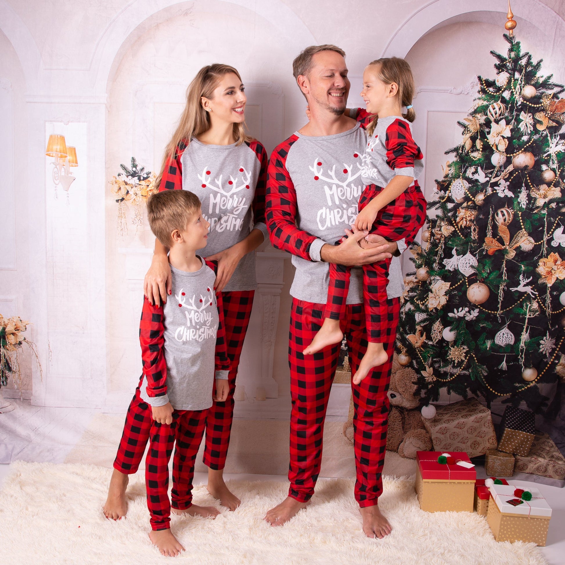 Xmas Eve Family Matching Plaid Pajama Sets - Pajamas for 